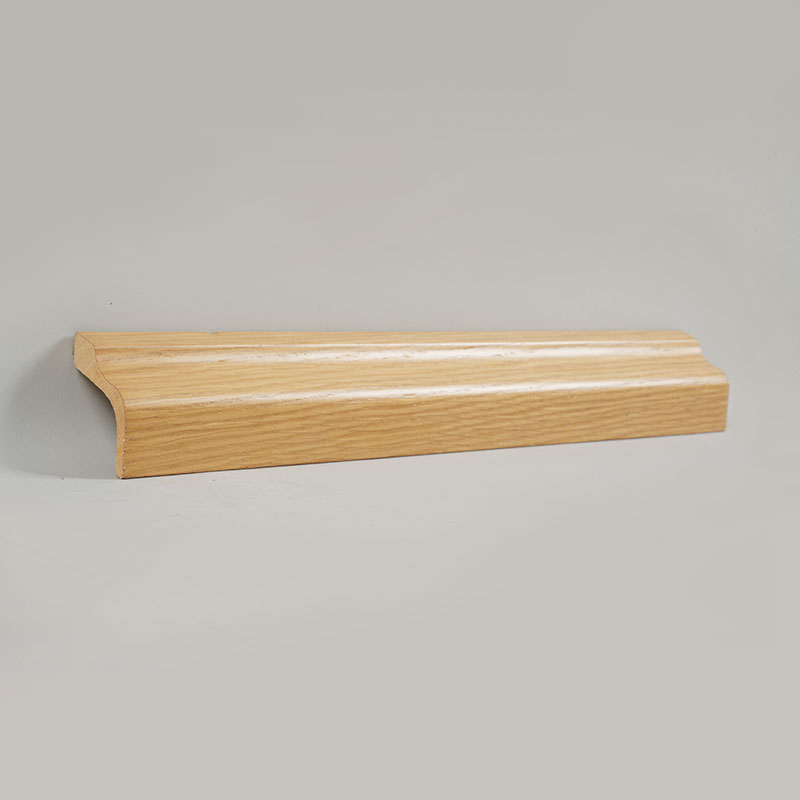 Rodapié de pino (recubierto con chapa de roble blanco + pintura) - Color roble 1 1/2