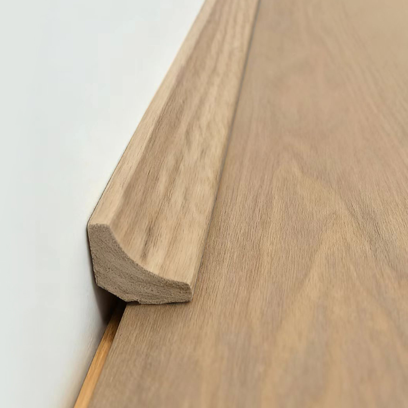 Moldura de esquina interior de madera maciza/moldura scotia (recubierta con chapa de roble rojo + pintura) - Color roble 3/5