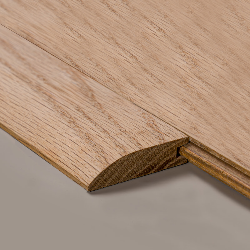 Reductor de Madera de Roble Blanco en Pieza Completa (Sin Pintar) – Color Roble Natural 3/4